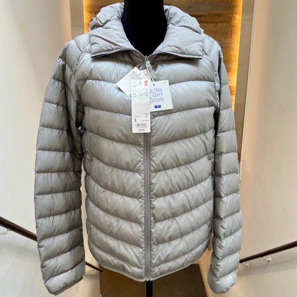 🌸NWT  Uniqlo Ultra Light Gray  Down Puff Jacket Men’s Parka unisex - Picture 1 of 10